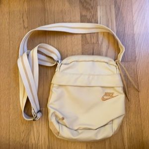 NIKE Crossbody Bag